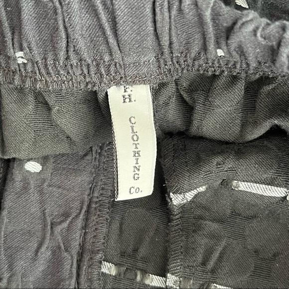 F. H. Clothing Co. Wide Leg Polka Dot Pants - Picture 4 of 6